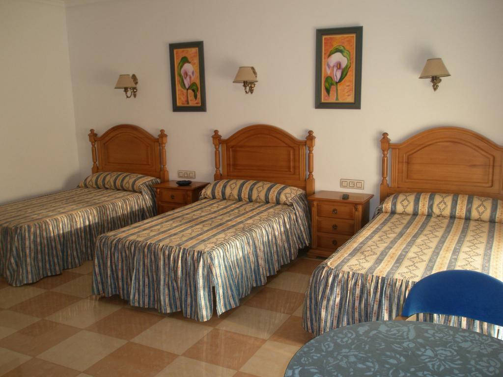 Hostal Los Rosales อัลการาซ ห้อง รูปภาพ